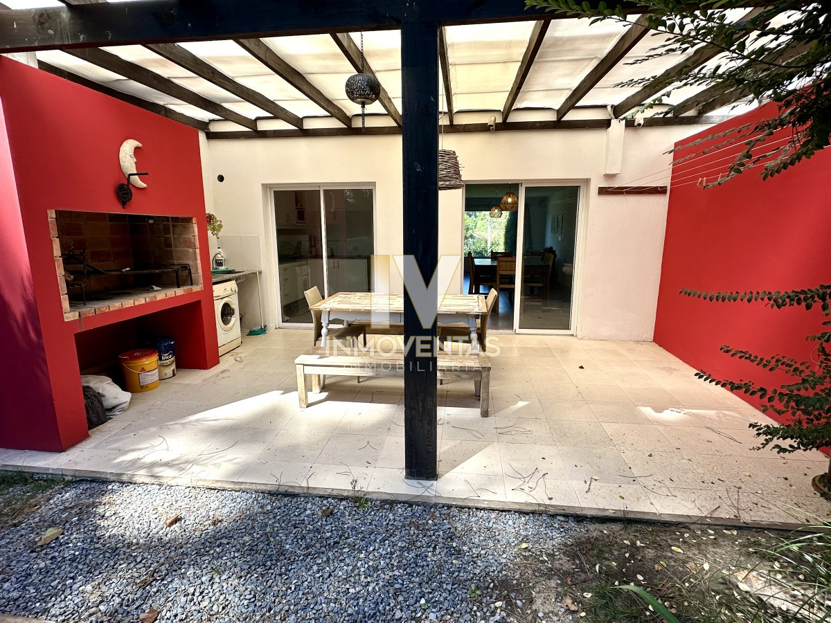 Casa ID.4334 - Casa, 3 dorm, punta del este, jardines de cordoba, alquiler y venta