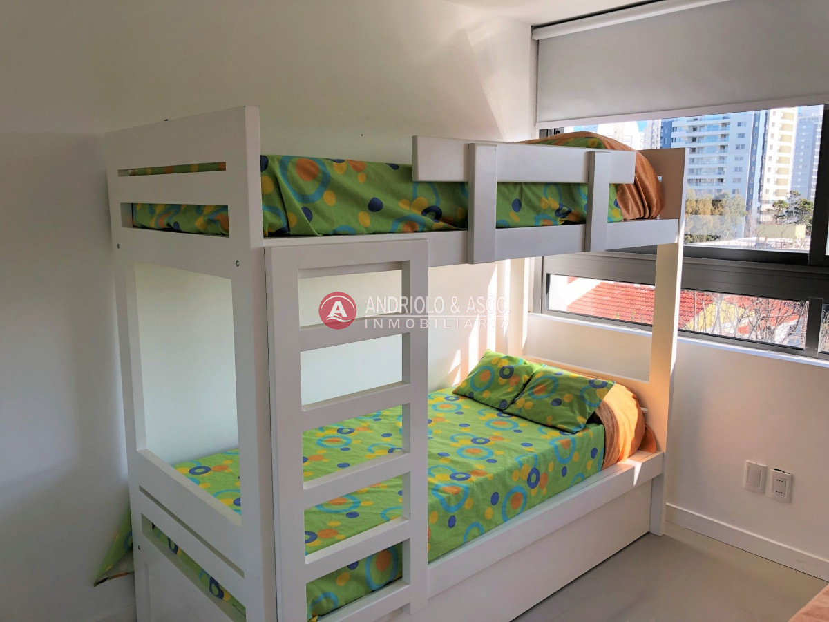 Apartamento ID.6830 - Apartamento, 2 dormitorios, Punta del Este, Aidy Grill, Venta y Alquiler