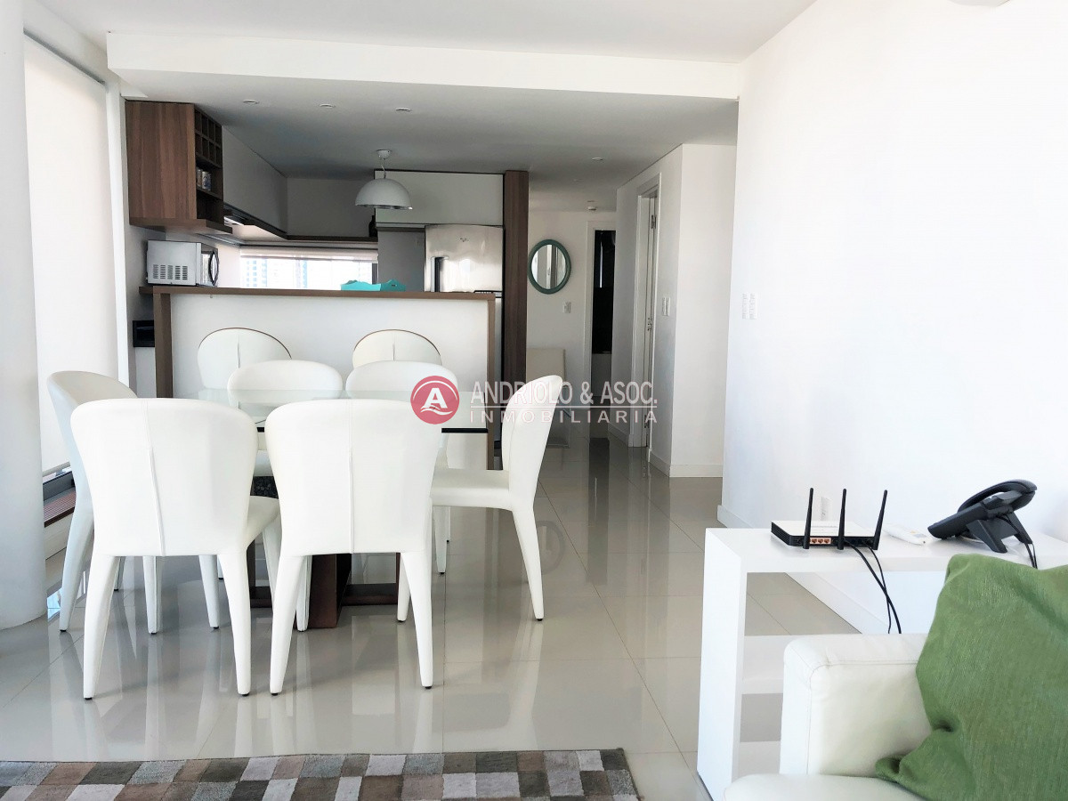 Apartamento ID.6830 - Apartamento, 2 dormitorios, Punta del Este, Aidy Grill, Venta y Alquiler
