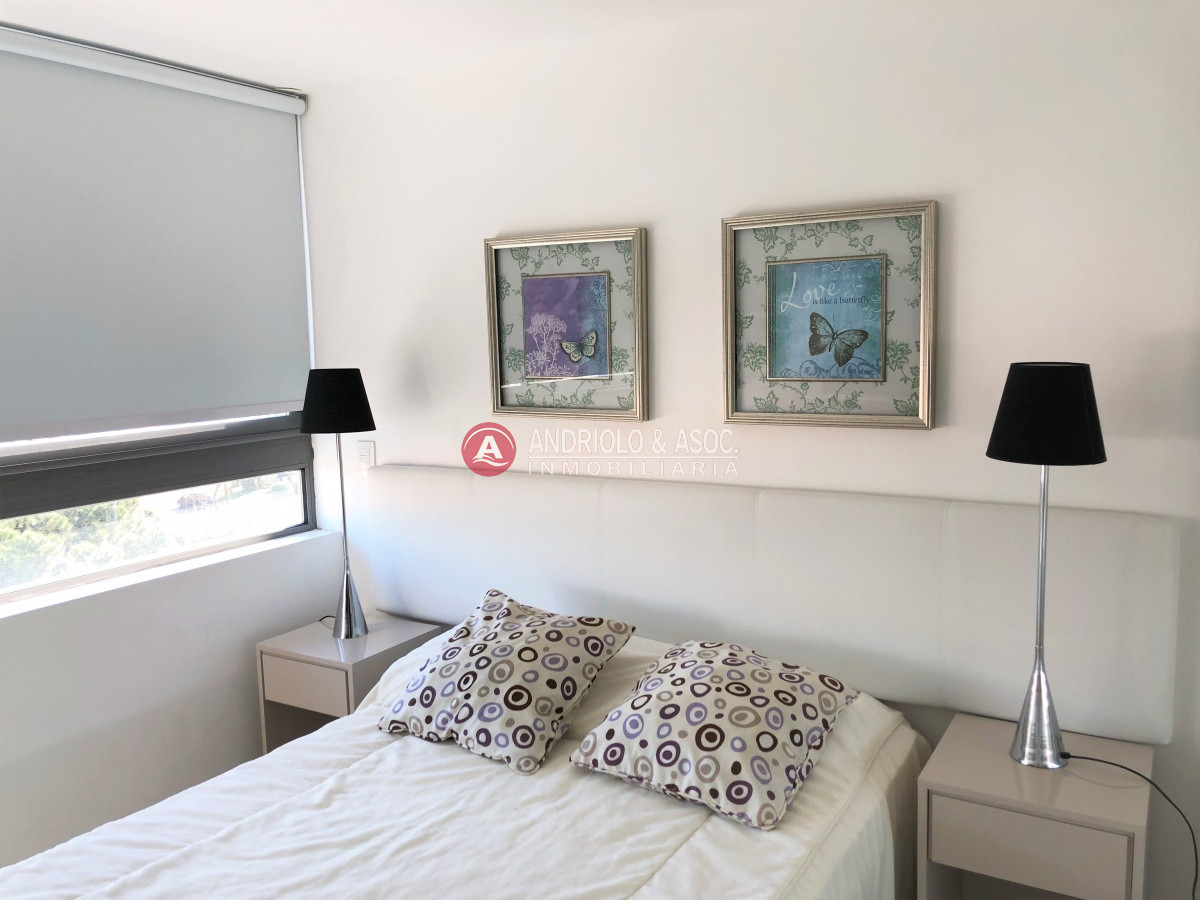 Apartamento ID.6830 - Apartamento, 2 dormitorios, Punta del Este, Aidy Grill, Venta y Alquiler