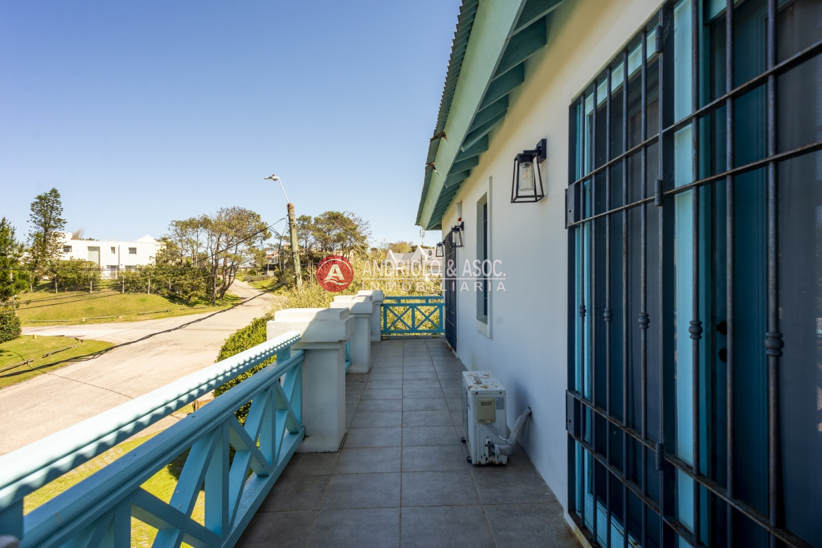 Casa ID.6756 - CASA, 3 DORMITORIOS, 2 BAÑOS, MONTOYA, PUNTA DEL ESTE, VENTA Y ALQUILER