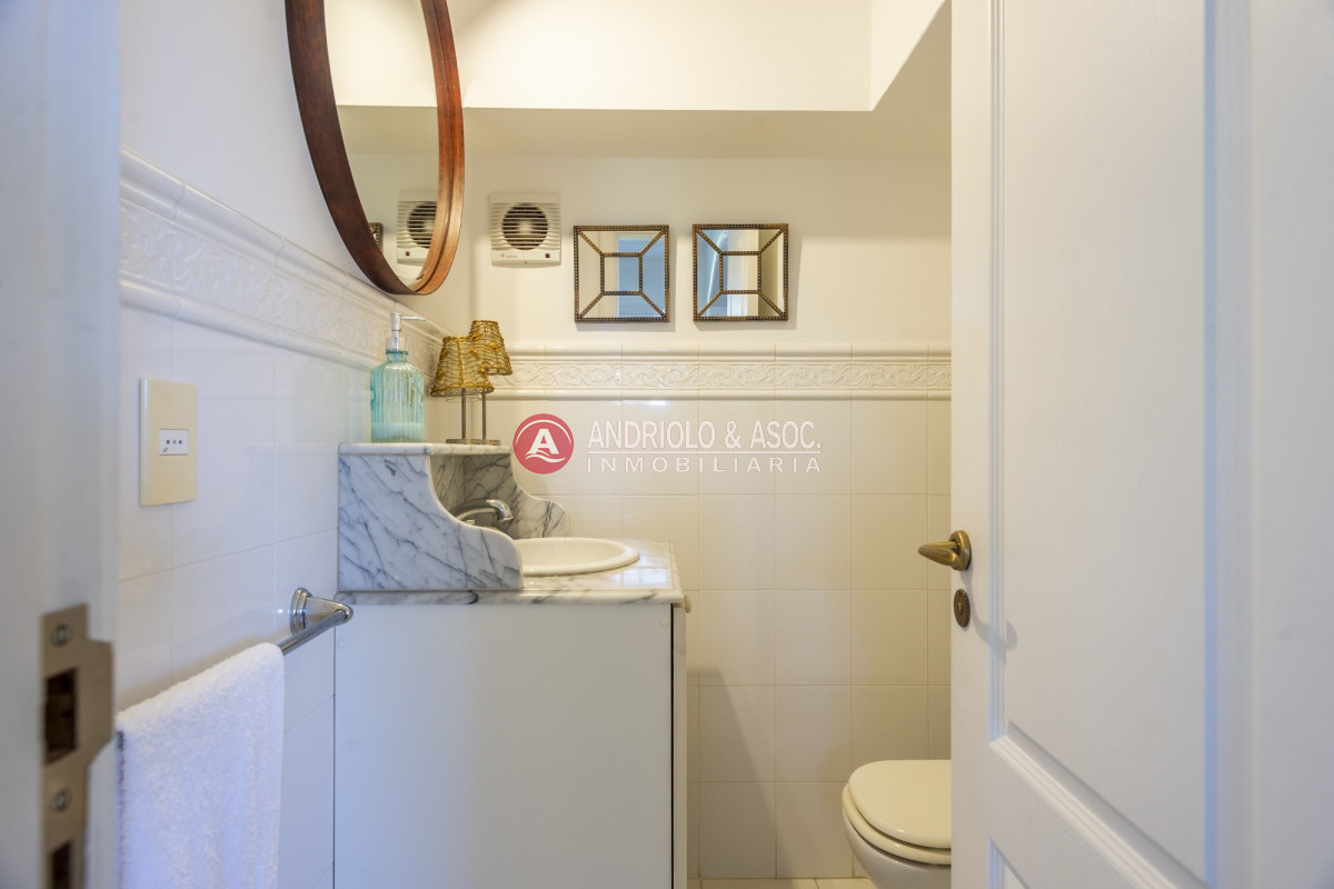 Casa ID.6756 - CASA, 3 DORMITORIOS, 2 BAÑOS, MONTOYA, PUNTA DEL ESTE, VENTA Y ALQUILER