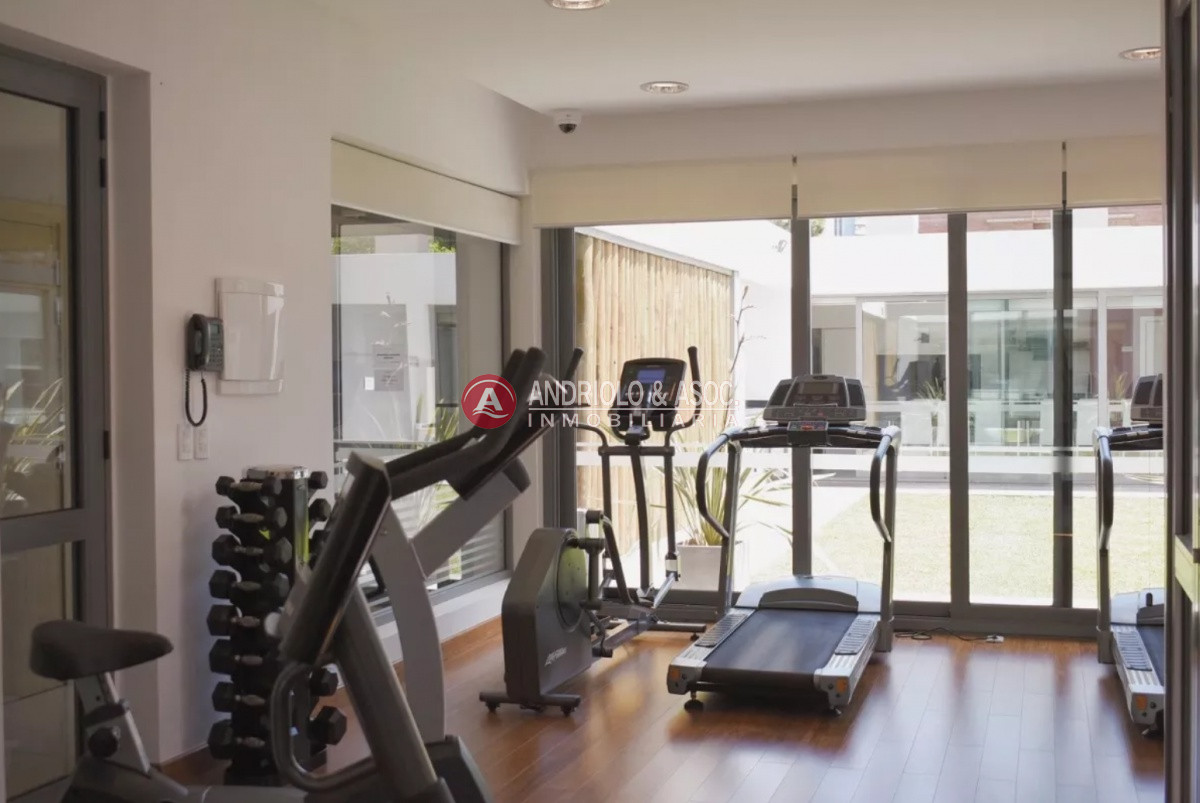 Apartamento ID.6830 - Apartamento, 2 dormitorios, Punta del Este, Aidy Grill, Venta y Alquiler