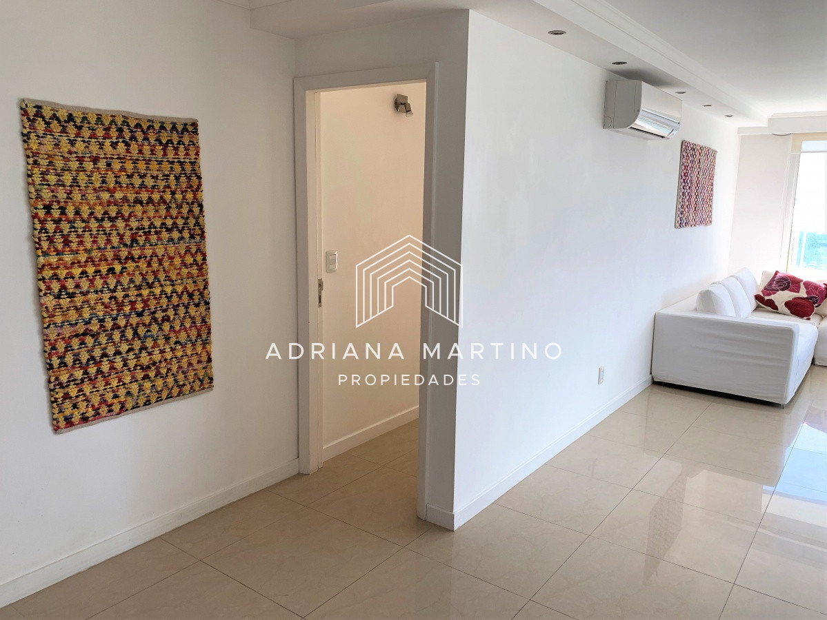 Apartamento ID.69240 - Apartamento, 3 dorm en Suite, Punta del Este, Playa Mansa, Venta y Alquiler