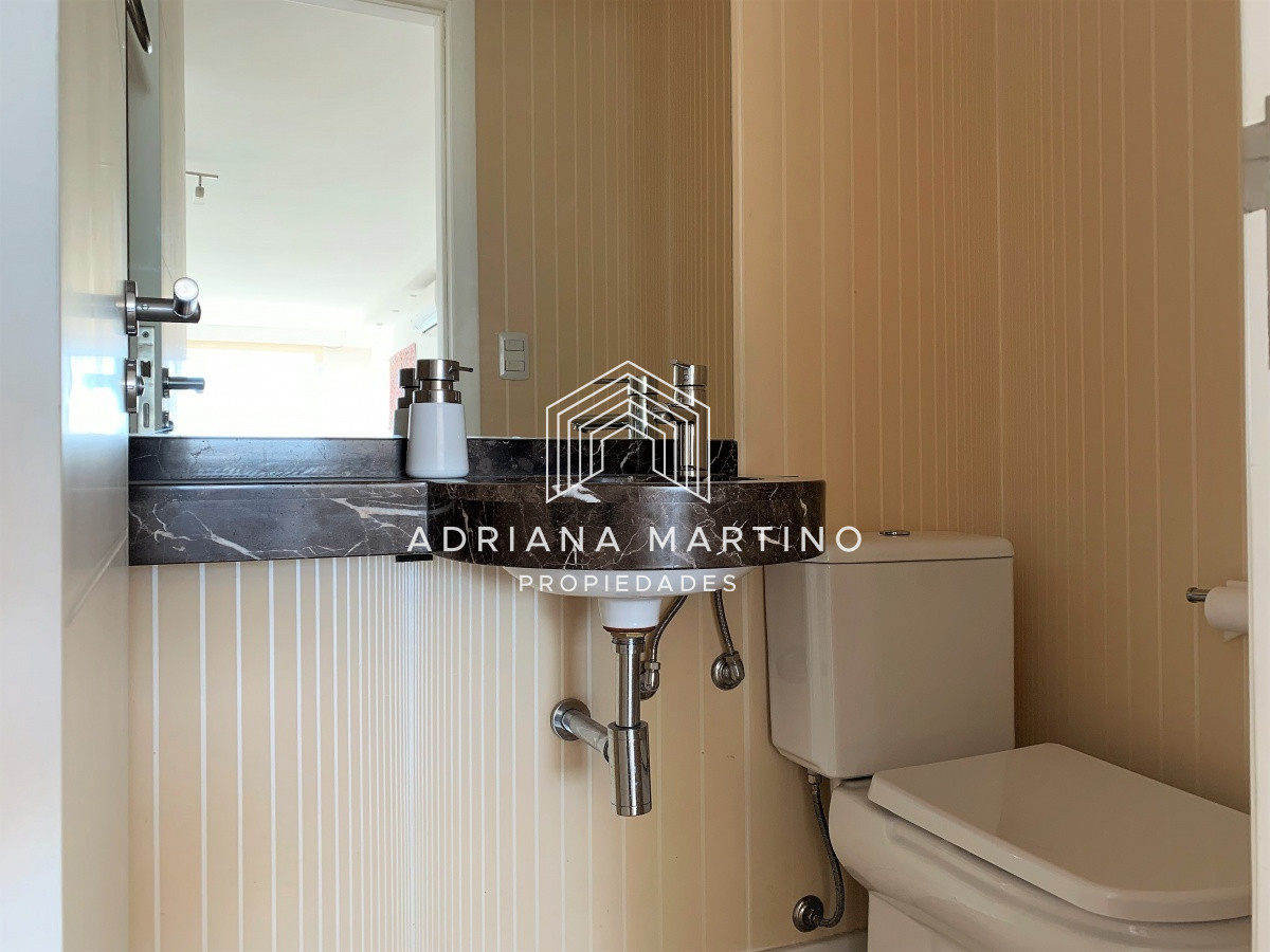 Apartamento ID.69240 - Apartamento, 3 dorm en Suite, Punta del Este, Playa Mansa, Venta y Alquiler