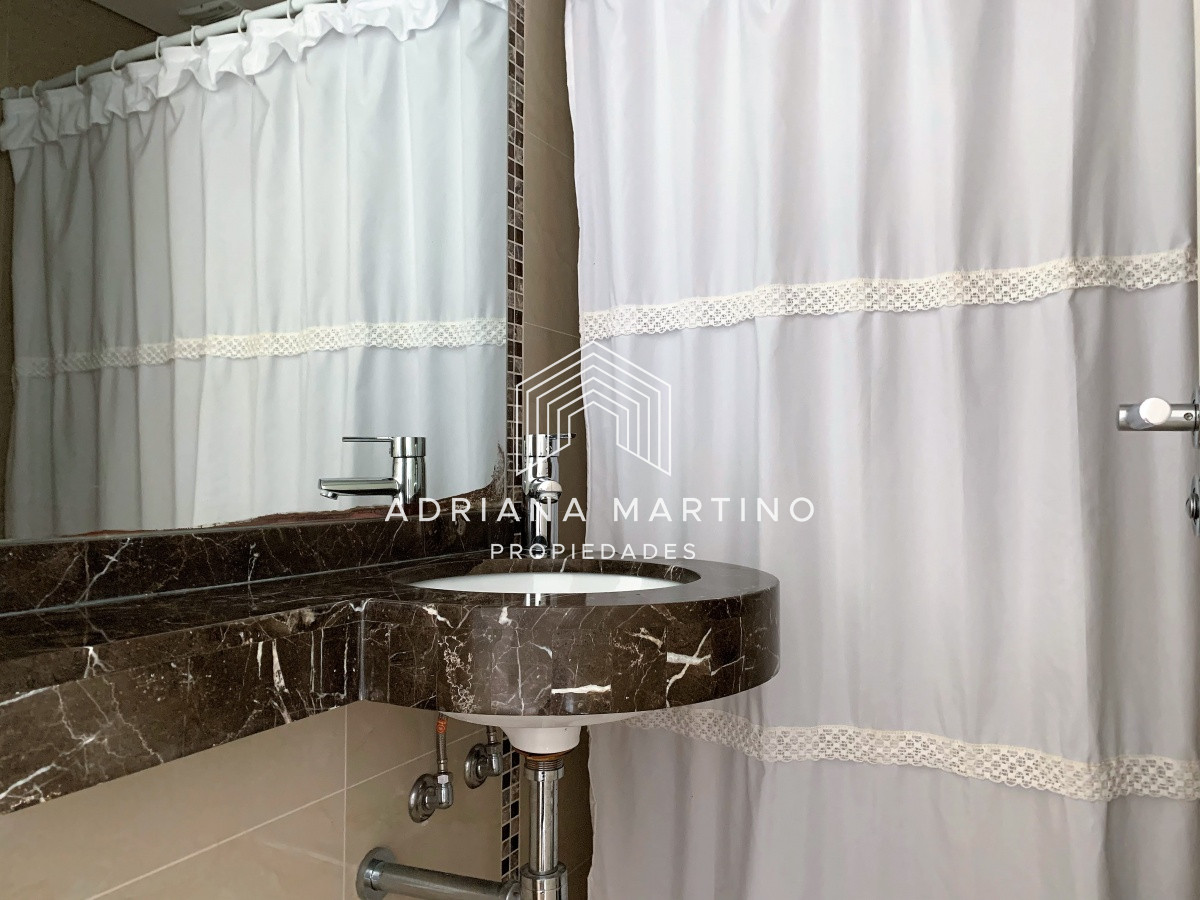 Apartamento ID.69240 - Apartamento, 3 dorm en Suite, Punta del Este, Playa Mansa, Venta y Alquiler