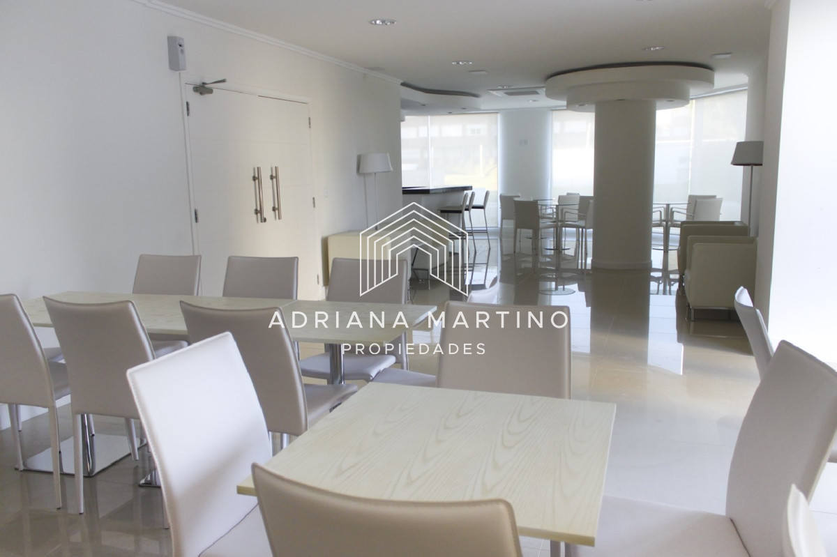 Apartamento ID.69240 - Apartamento, 3 dorm en Suite, Punta del Este, Playa Mansa, Venta y Alquiler