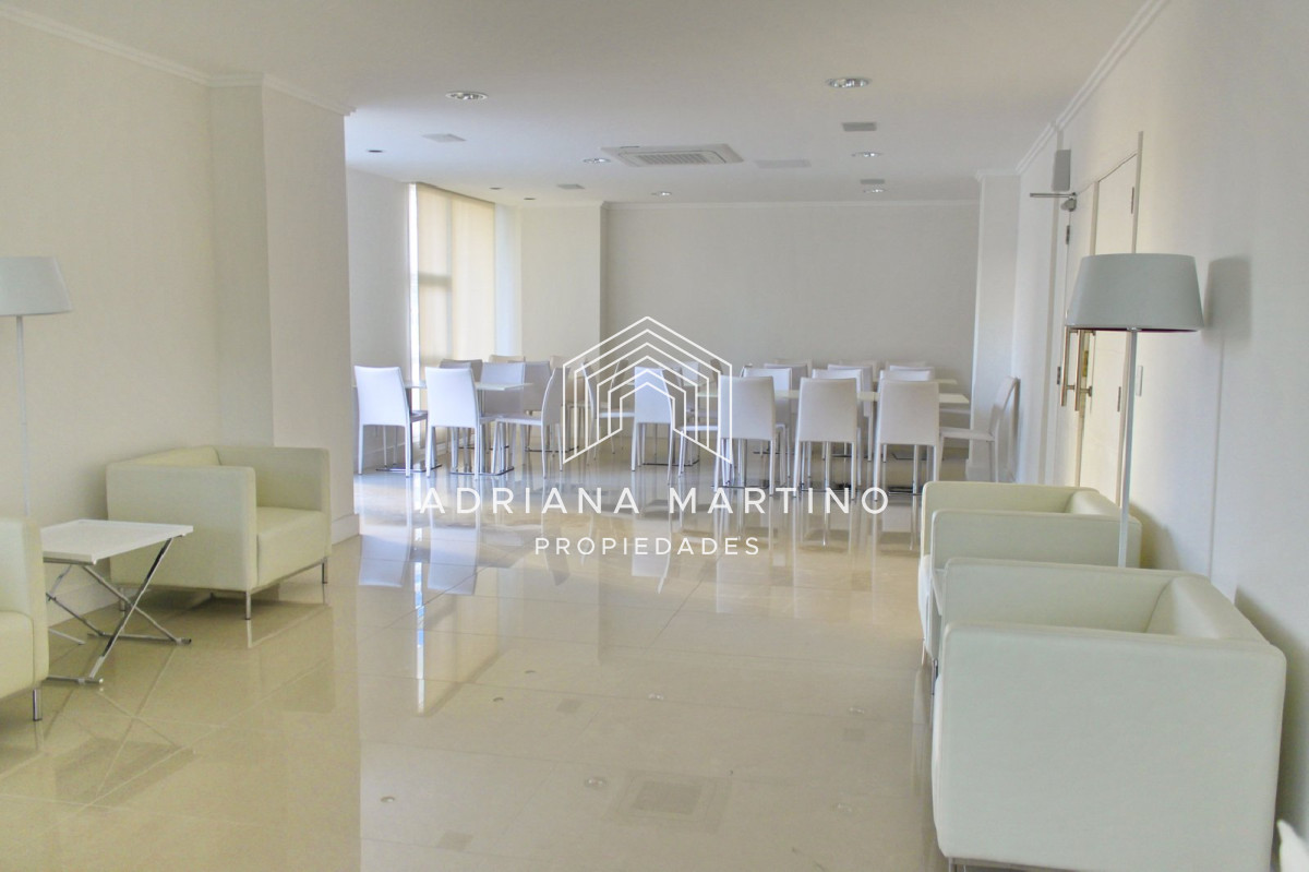 Apartamento ID.69240 - Apartamento, 3 dorm en Suite, Punta del Este, Playa Mansa, Venta y Alquiler