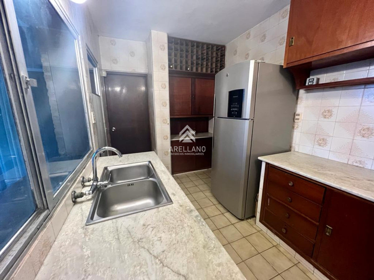 Casa ID.3924 - Casa, 4 dormitorios, Punta del Este, Pinares, Venta