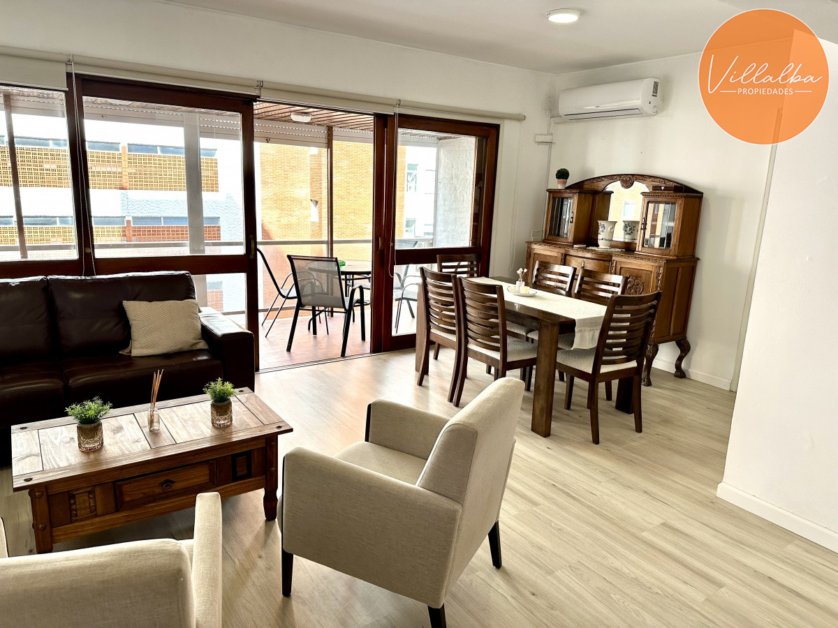 Apartamento ID.2798 - Apartamento, 3 dorm, Punta del Este, Playa Brava, Alquiler Anual