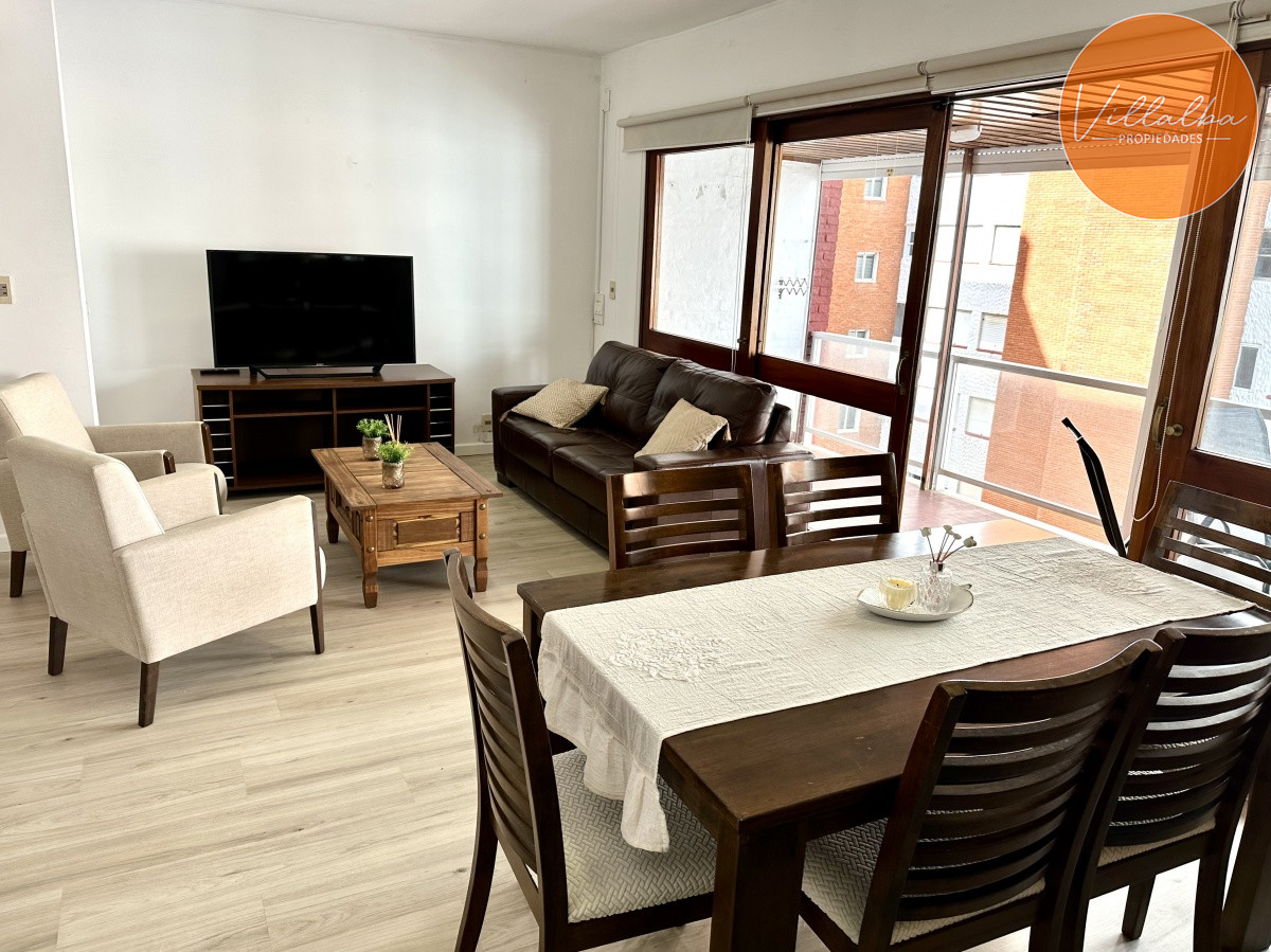 Apartamento ID.2798 - Apartamento, 3 dorm, Punta del Este, Playa Brava, Alquiler Anual