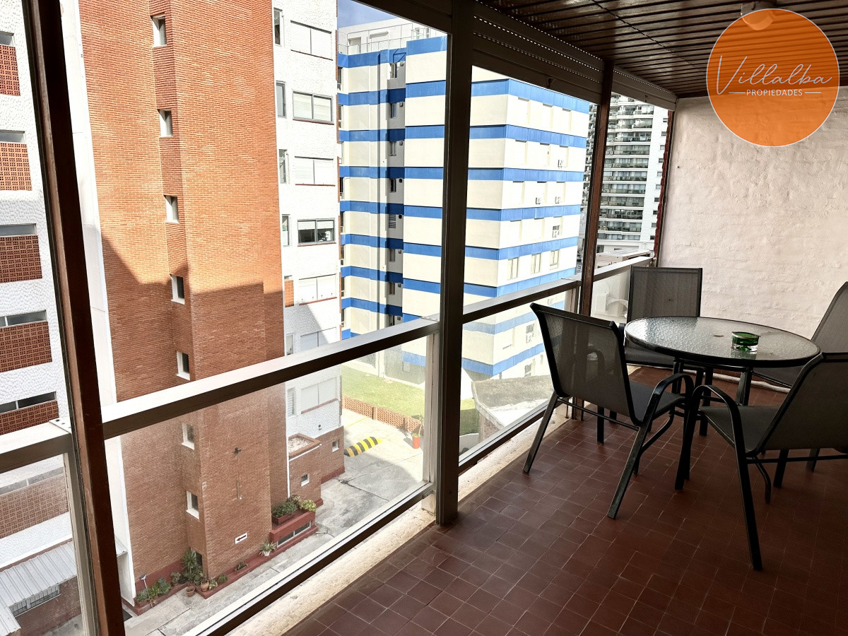 Apartamento ID.2798 - Apartamento, 3 dorm, Punta del Este, Playa Brava, Alquiler Anual
