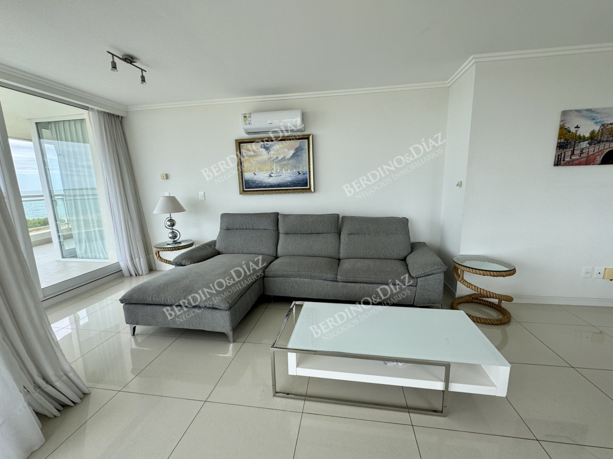 Apartamento ID.2899 - Apartamento, 3 dorm + dep, Punta del Este, Mansa, Venta y Alquiler
