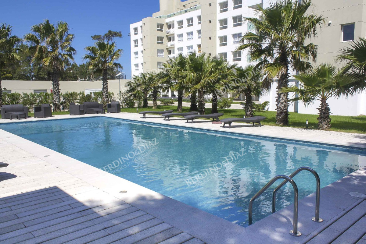 Apartamento ID.2899 - Apartamento, 3 dorm + dep, Punta del Este, Mansa, Venta y Alquiler