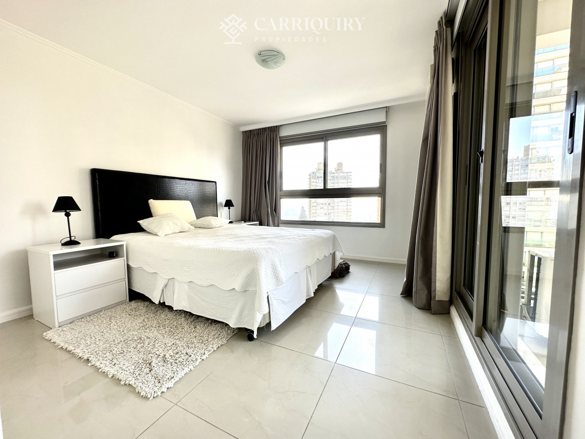 Apartamento ID.6557/Apartamento-en-venta-6-dormitorios - Apartamento, 3 dorm y dep, Punta del Este, Playa Brava, Venta y Alquiler