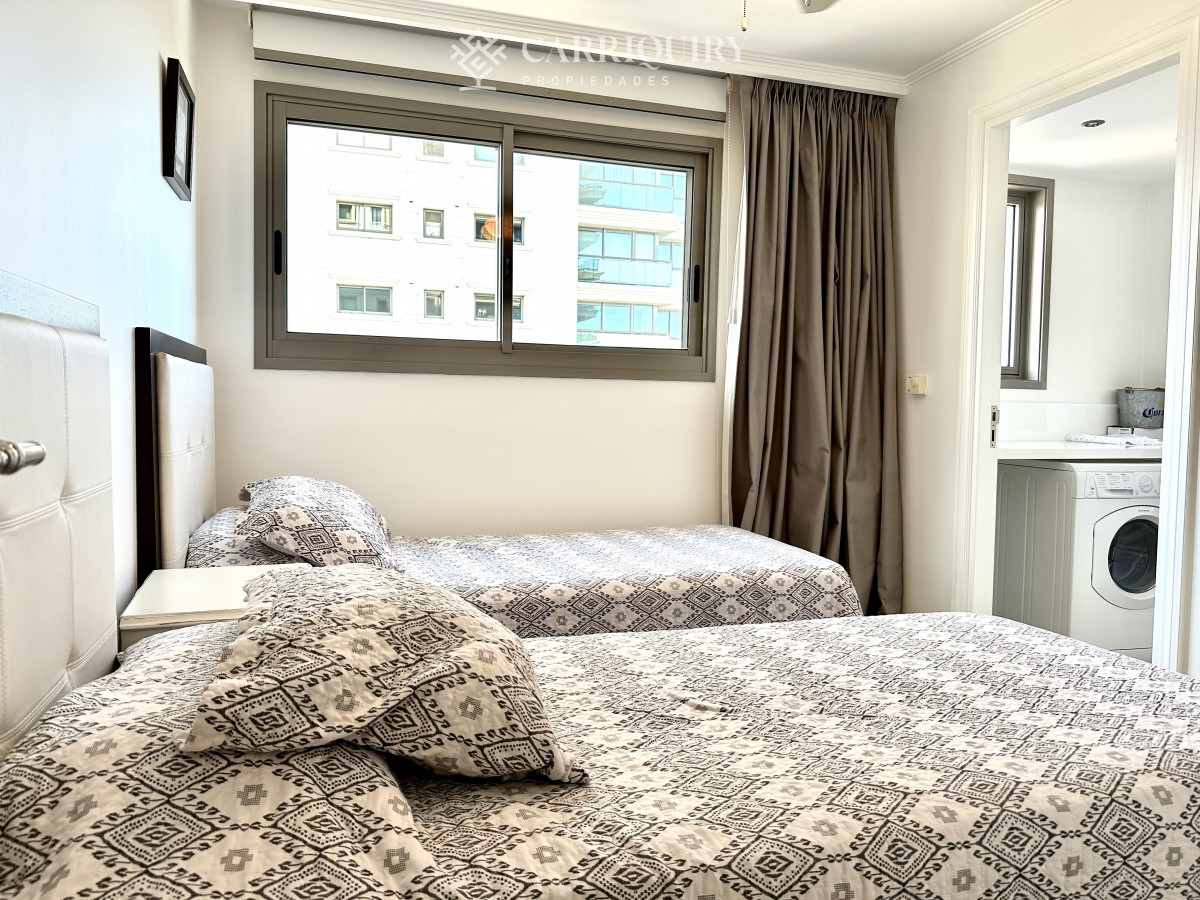 Apartamento ID.6557/Apartamento-en-venta-6-dormitorios - Apartamento, 3 dorm y dep, Punta del Este, Playa Brava, Venta y Alquiler