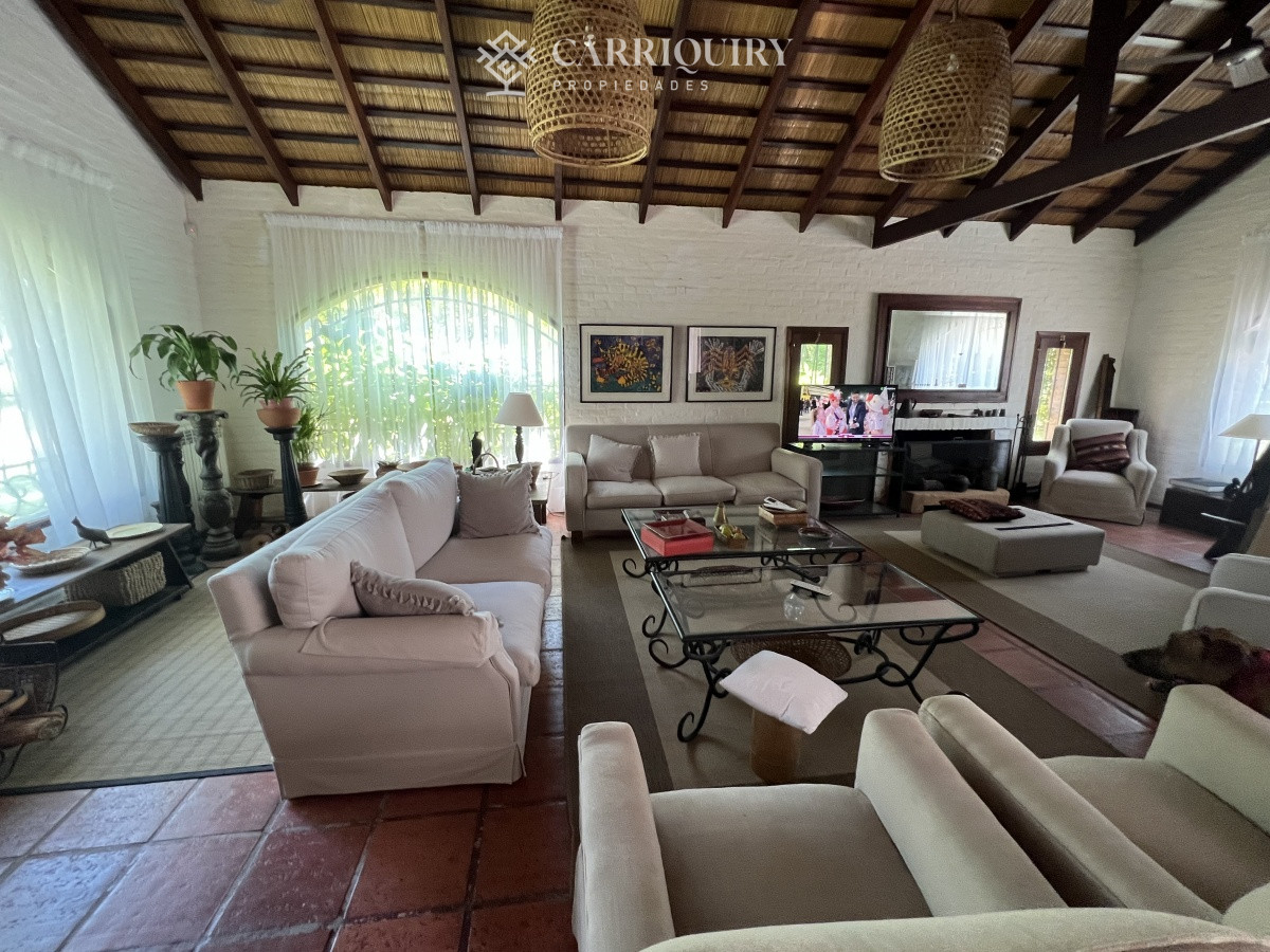 Casa ID.7306/Casa-en-Mansa,-4-dormitorios-y-dependencia,-piscina,-barbacoa.-Alquiler-de-temporada - CASA, 3 DORMITORIOS, 2 BAÑOS, RINCON DEL INDIO, BRAVA, ALQUILER VERANO