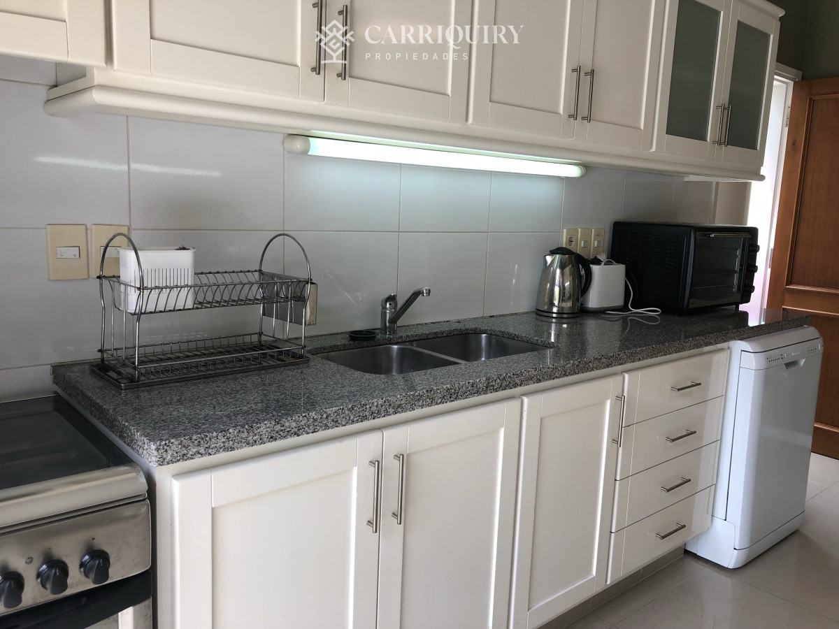 Casa ID.5320/Alquiler-temporario-en-excelente-casa-de-2-dormitorios-en-barrio-privado-en-Pinares - CASA, 3 DORM + DEP DE SERVICIO, RINCÓN DEL INDIO, PLAYA BRAVA, PUNTA DEL ESTE, ALQUILER