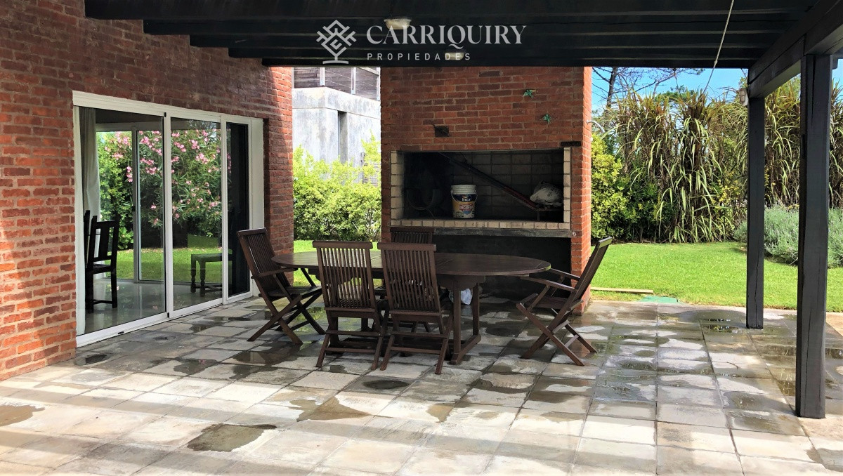 Casa ID.5320/Alquiler-temporario-en-excelente-casa-de-2-dormitorios-en-barrio-privado-en-Pinares - CASA, 3 DORM + DEP DE SERVICIO, RINCÓN DEL INDIO, PLAYA BRAVA, PUNTA DEL ESTE, ALQUILER