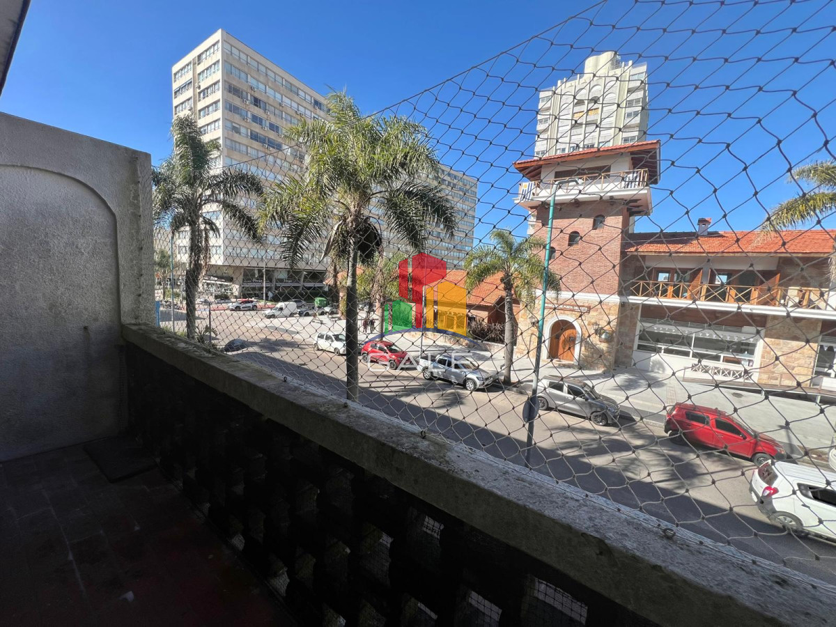 Apartamento ID.3403 - APARTAMENTO, 1 DORMITORIO Y MEDIOg , 1 BAÑO, PENINSULA , PUNTA DEL ESTE, VENTA