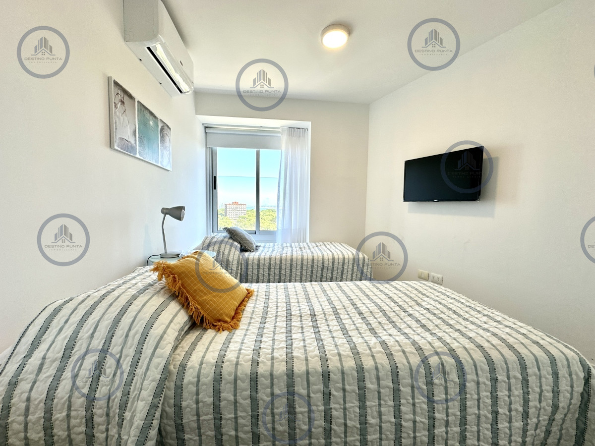 Apartamento ID.2763 - Apartamento, 2 Dormitorios, Punta del Este, Roosevelt, Alquiler Anual e Invernal