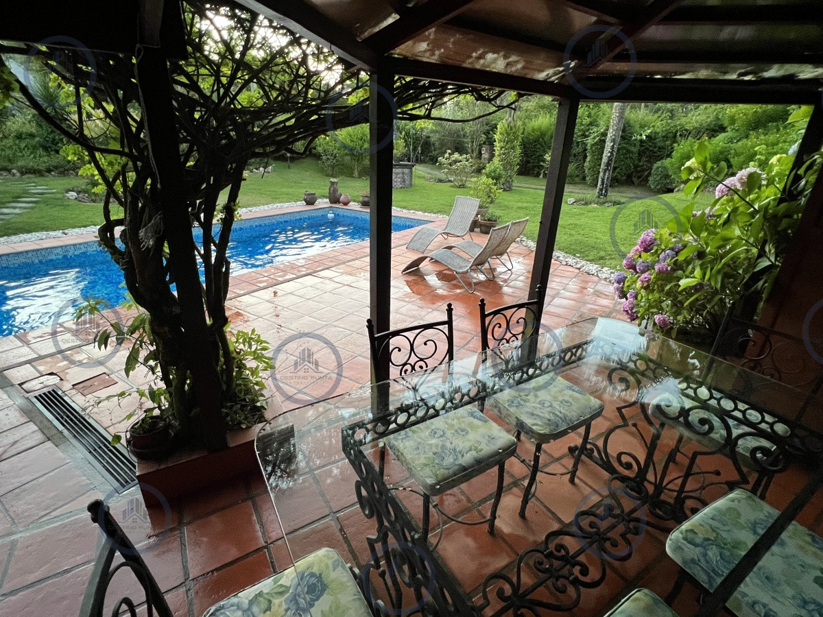 Muy Buena Casa de 3 Dormitorios y Piscina en Rincón del Indio — fotografía 3