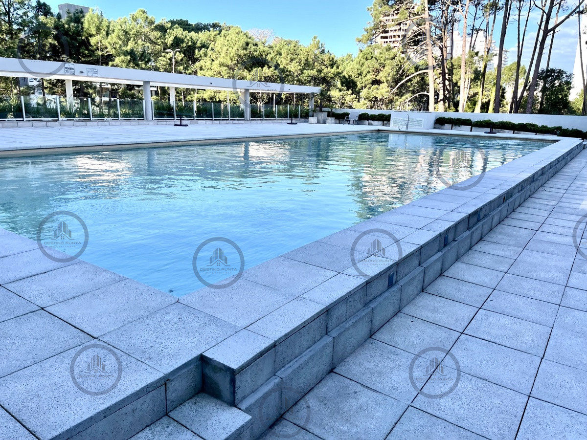 Apartamento ID.2763 - Apartamento, 2 Dormitorios, Punta del Este, Roosevelt, Alquiler Anual e Invernal