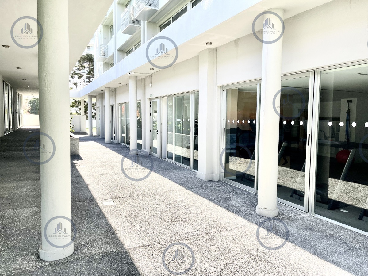 Apartamento ID.2763 - Apartamento, 2 Dormitorios, Punta del Este, Roosevelt, Alquiler Anual e Invernal