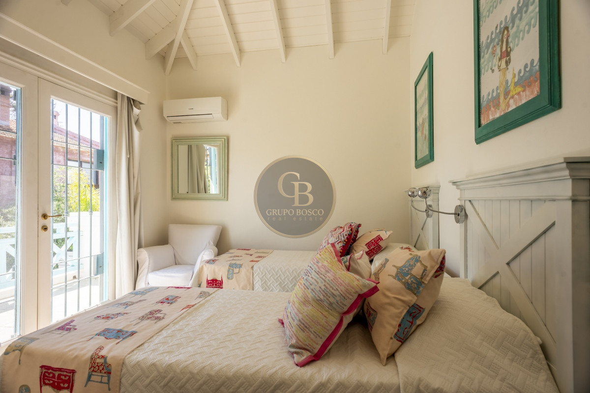 Casa ID.537 - CASA, 3 DORMITORIOS, 2 BAÑOS, MONTOYA, PUNTA DEL ESTE, VENTA Y ALQUILER