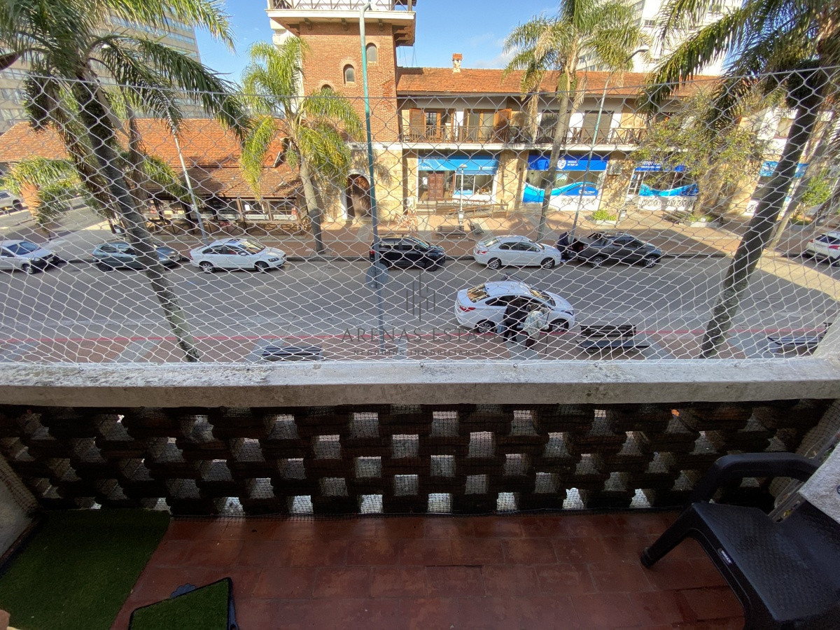 Apartamento ID.840 - APARTAMENTO, 2 DORMITORIOS, 1 BAÑO, PENINULA, PUNTA DEL ESTE, VENTA
