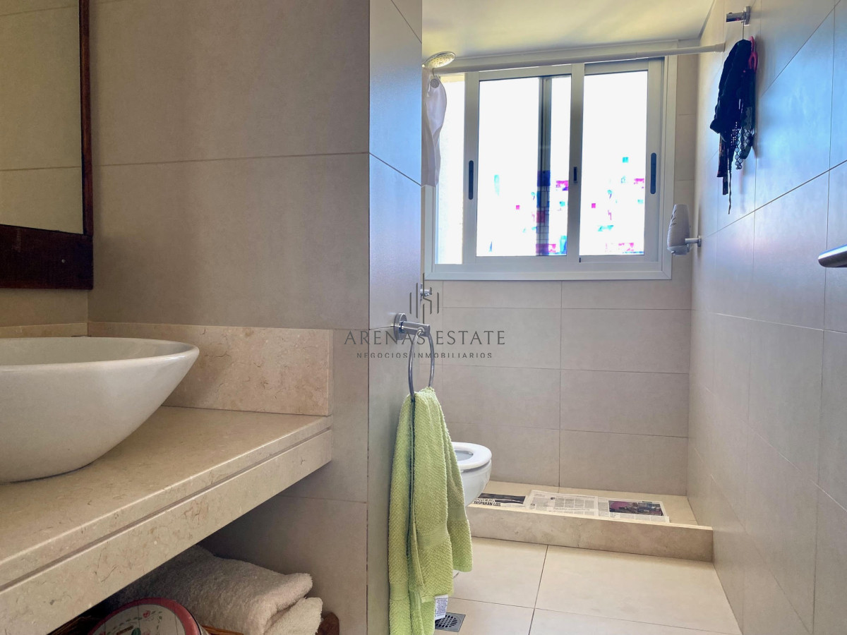 Apartamento ID.2220 - Apartamento, 3 dorm, Punta del Este, Aidy Grill, Venta