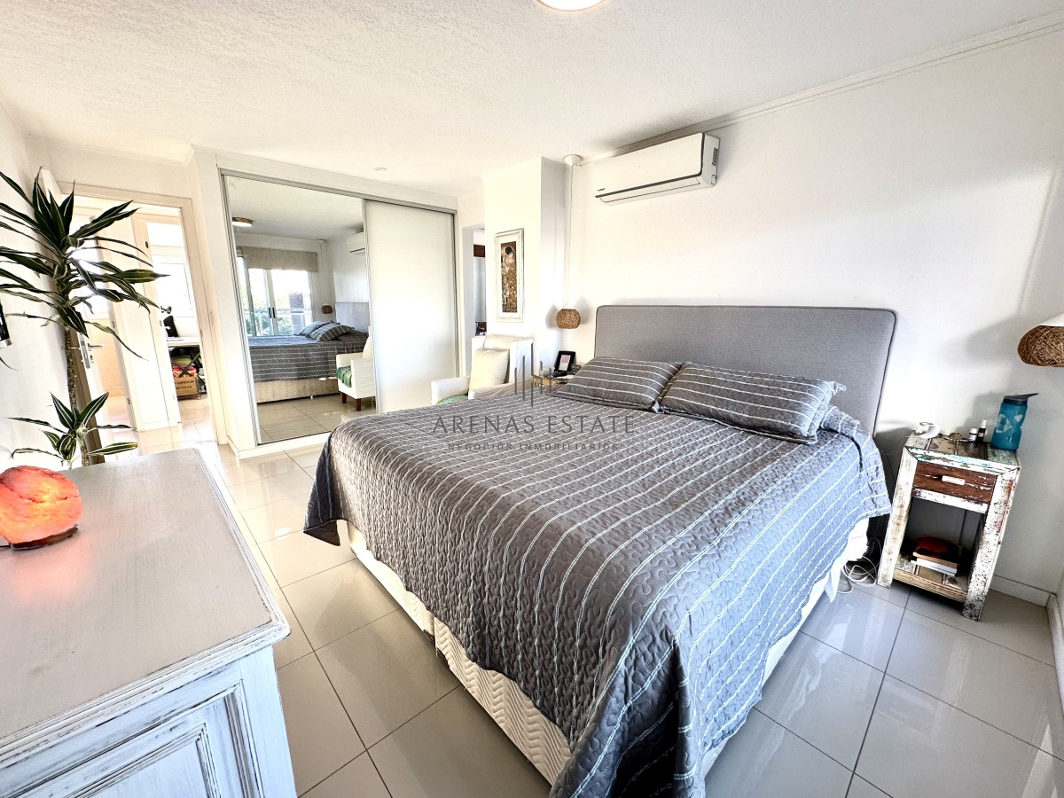 Apartamento ID.2220 - Apartamento, 3 dorm, Punta del Este, Aidy Grill, Venta