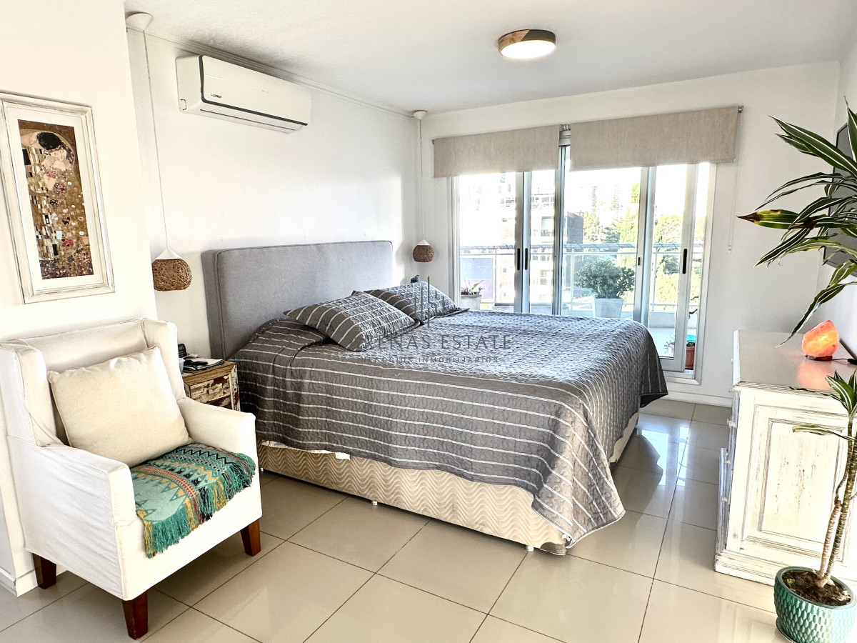 Apartamento ID.2220 - Apartamento, 3 dorm, Punta del Este, Aidy Grill, Venta