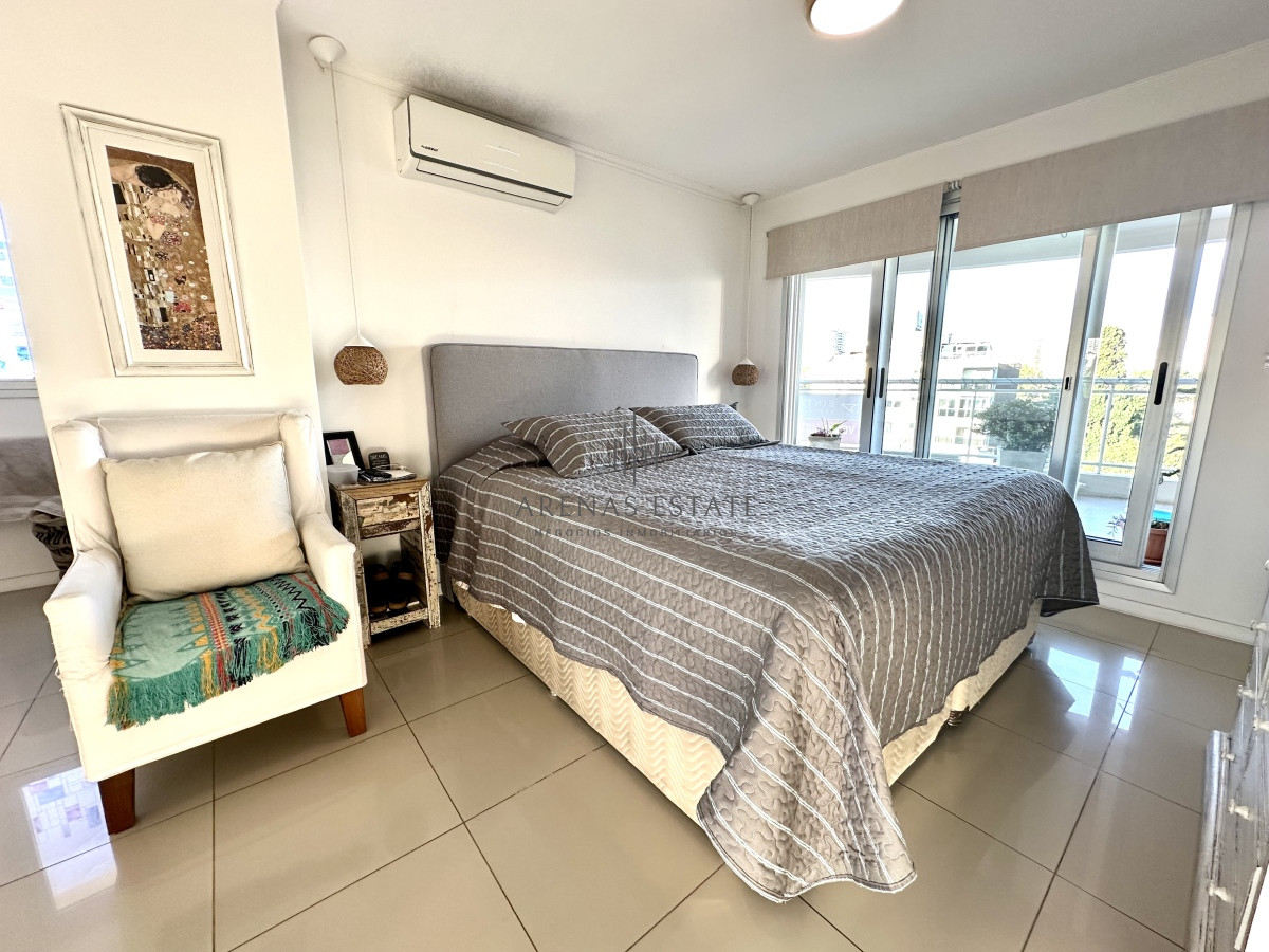 Apartamento ID.2220 - Apartamento, 3 dorm, Punta del Este, Aidy Grill, Venta