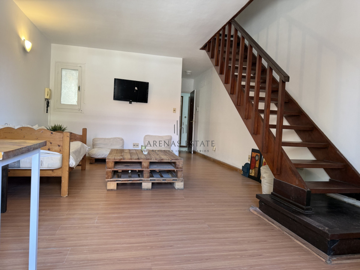 Apartamento ID.840 - APARTAMENTO, 2 DORMITORIOS, 1 BAÑO, PENINULA, PUNTA DEL ESTE, VENTA