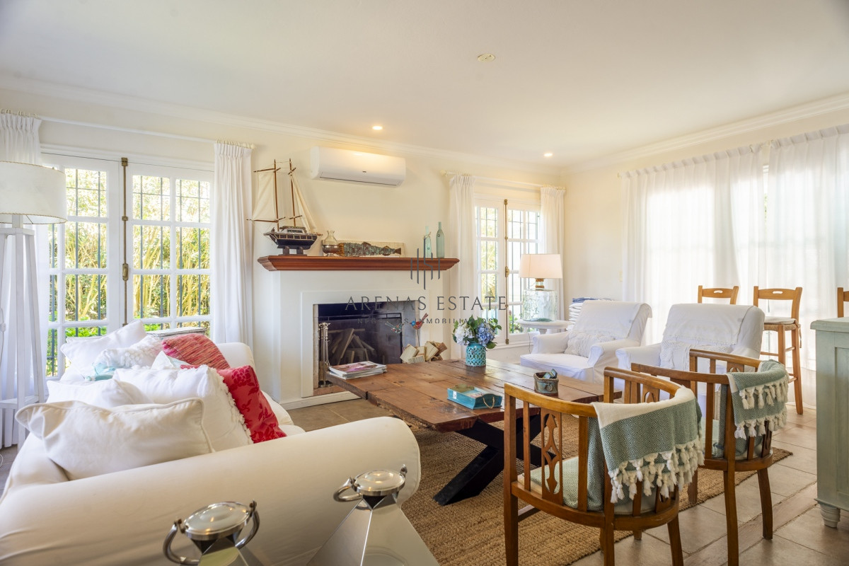 Casa ID.680 - CASA, 3 DORMITORIOS, 2 BAÑOS, MONTOYA, PUNTA DEL ESTE, VENTA Y ALQUILER