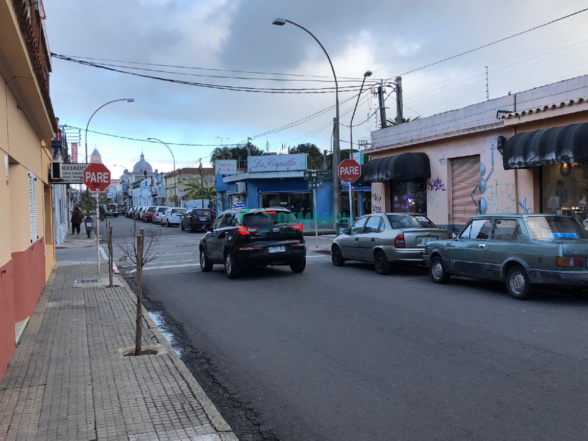 Casa ID.429 - CASA, ZONA APTA PARA EDIFICIO 4 PISOS, MALDONADO, VENTA