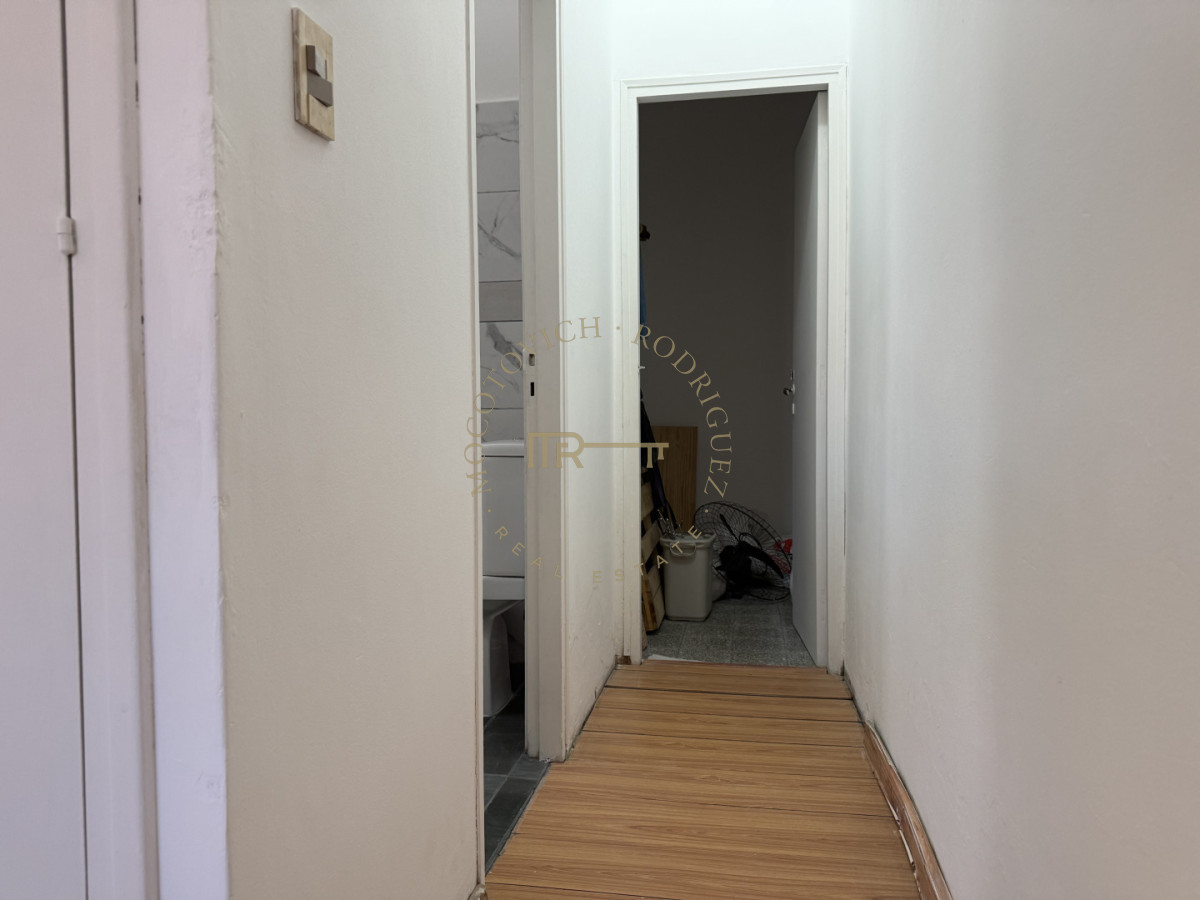 Apartamento ID.1072 - APARTAMENTO, 2 DORMITORIOS, 1 BAÑO, PENINULA, PUNTA DEL ESTE, VENTA