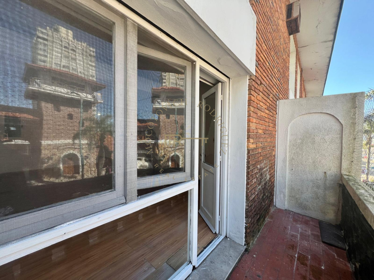 Apartamento ID.1072 - APARTAMENTO, 2 DORMITORIOS, 1 BAÑO, PENINULA, PUNTA DEL ESTE, VENTA