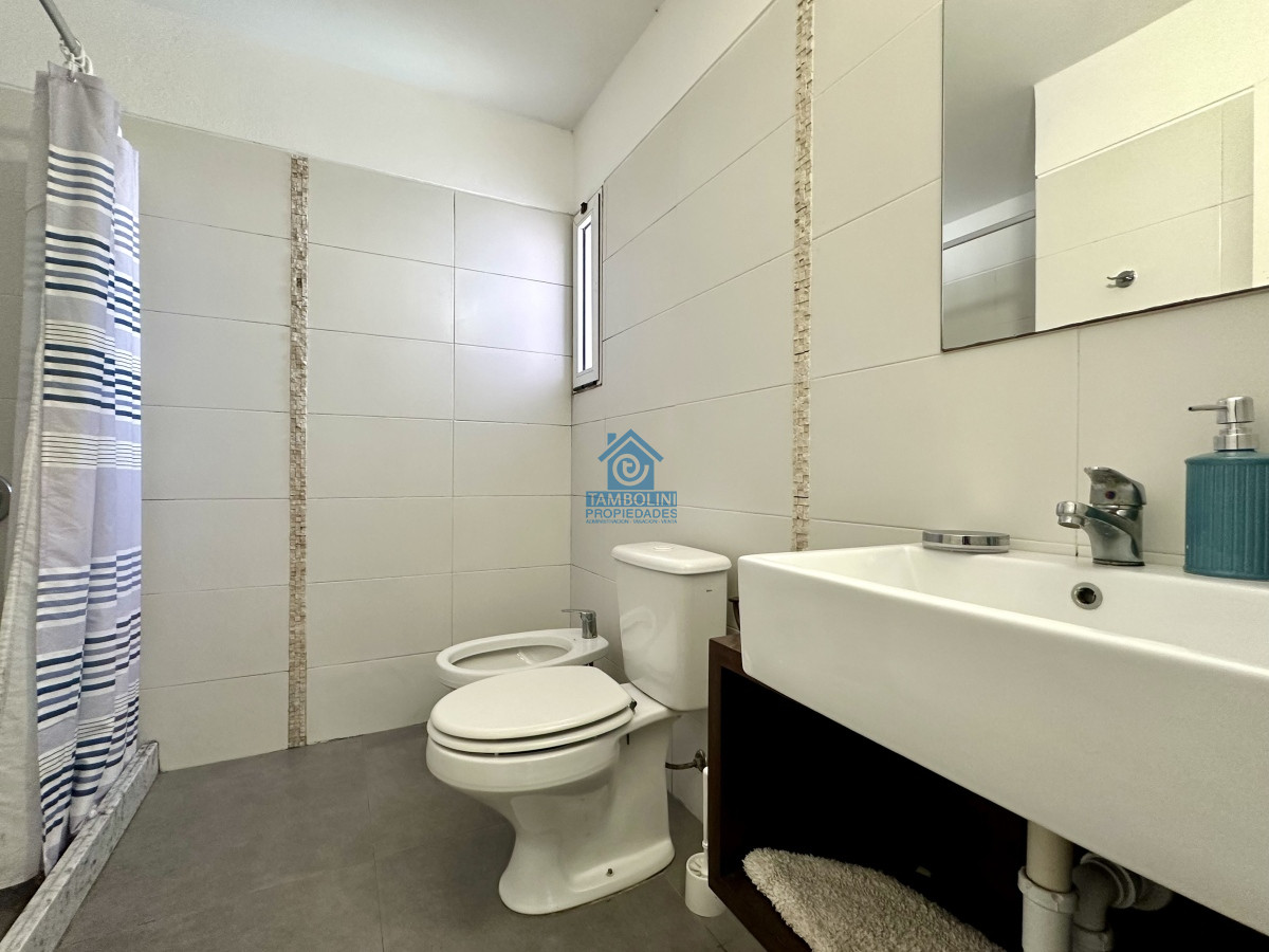 Casa ID.349 - Casa, 3 dorm, punta del este, jardines de cordoba, alquiler y venta