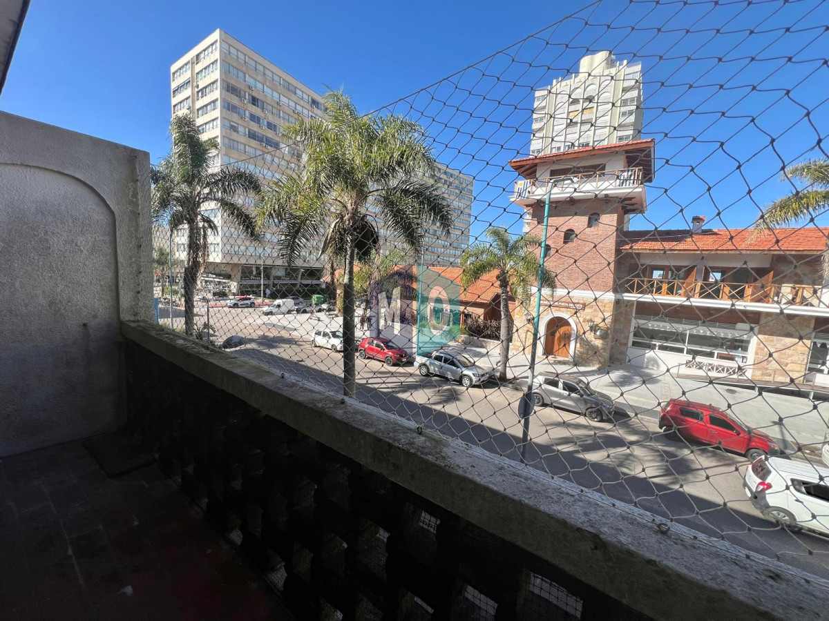 Apartamento ID.143 - APARTAMENTO EN PENINSULA, PUNTA DEL ESTE, VENTA