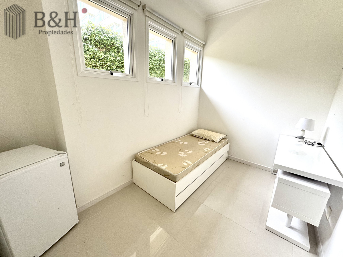 Apartamento ID.2988 - Apartamento, 3 dorm + dep, Punta del Este, Mansa, Venta y Alquiler