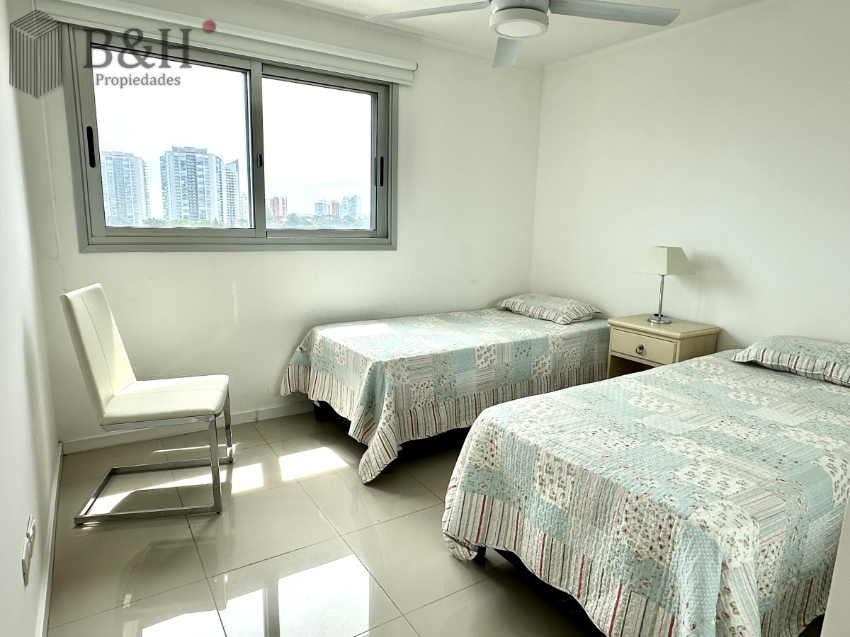 Apartamento ID.2165 - Apartamento, 3 dorm, Punta del Este, Aidy Grill, Venta