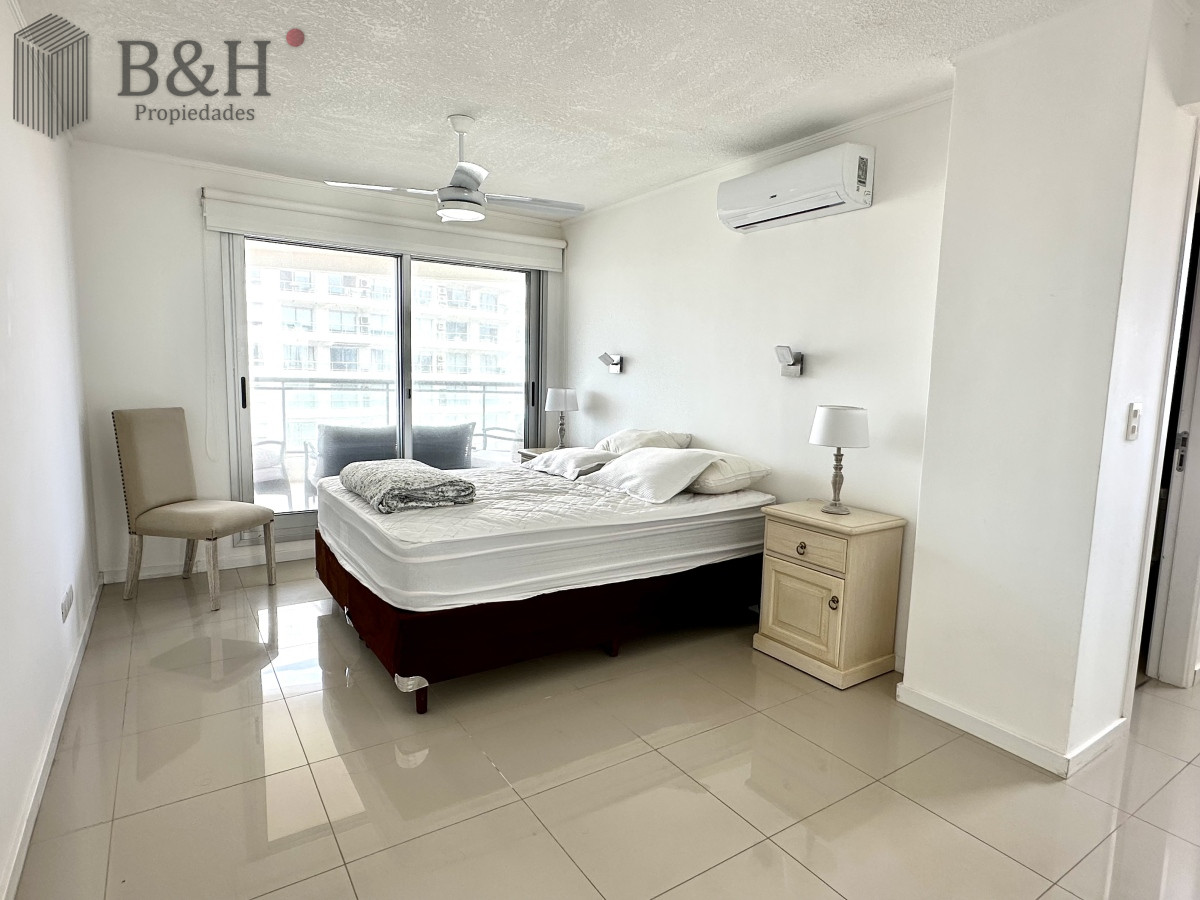 Apartamento ID.2165 - Apartamento, 3 dorm, Punta del Este, Aidy Grill, Venta