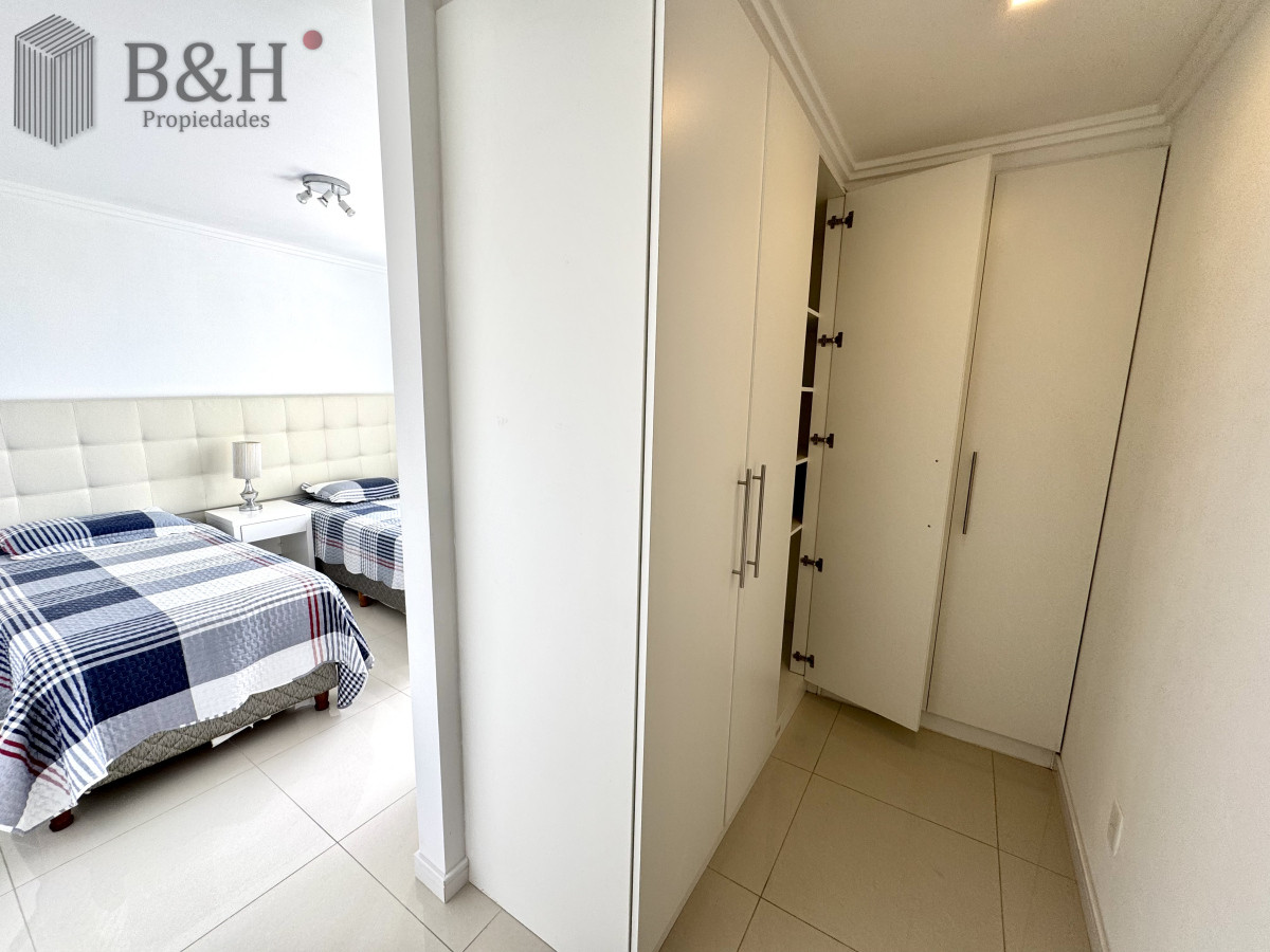 Apartamento ID.2988 - Apartamento, 3 dorm + dep, Punta del Este, Mansa, Venta y Alquiler