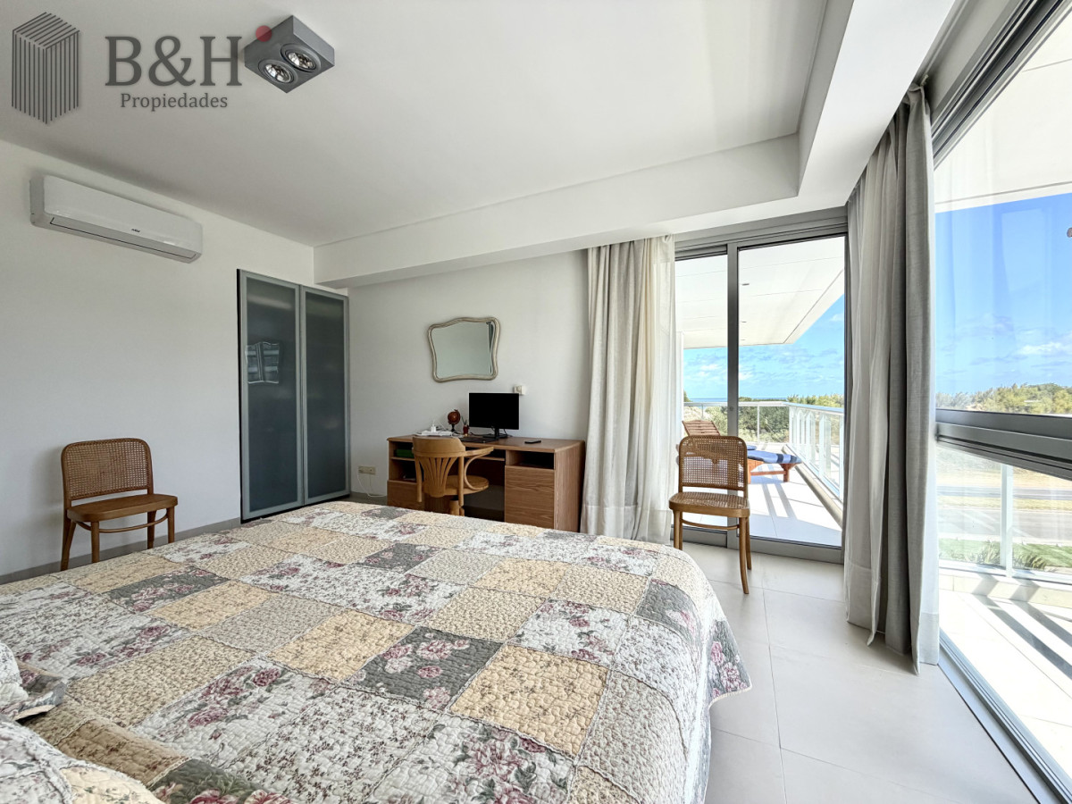 Apartamento ID.6404 - Apartamento, 3 dorm y dep, brava, Punta del Este Venta