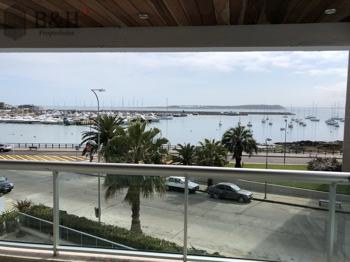 Apartamento ID.3016 - APARTAMENTO, 4 DORM + DEP. SERV, PUERTO, PUNTA DEL ESTE, VENTA Y ALQUILER