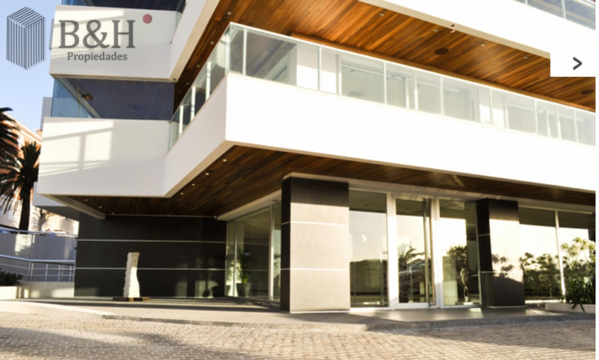 Apartamento ID.3016 - APARTAMENTO, 4 DORM + DEP. SERV, PUERTO, PUNTA DEL ESTE, VENTA Y ALQUILER
