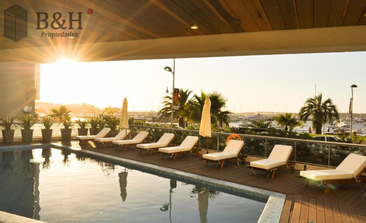 Apartamento ID.3016 - APARTAMENTO, 4 DORM + DEP. SERV, PUERTO, PUNTA DEL ESTE, VENTA Y ALQUILER