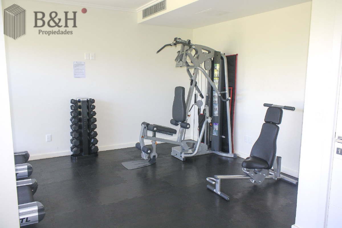 Apartamento ID.2988 - Apartamento, 3 dorm + dep, Punta del Este, Mansa, Venta y Alquiler